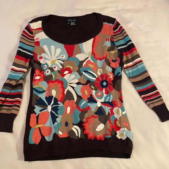 Etcetra silk, cashmere, cotton, and wool sweater - Picture 1 of 3